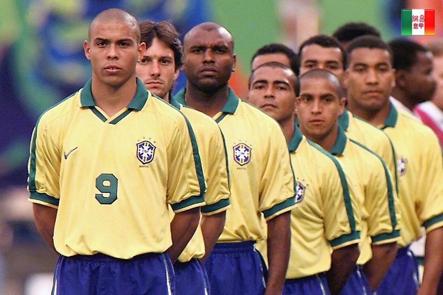 形成了一个 形成了一个