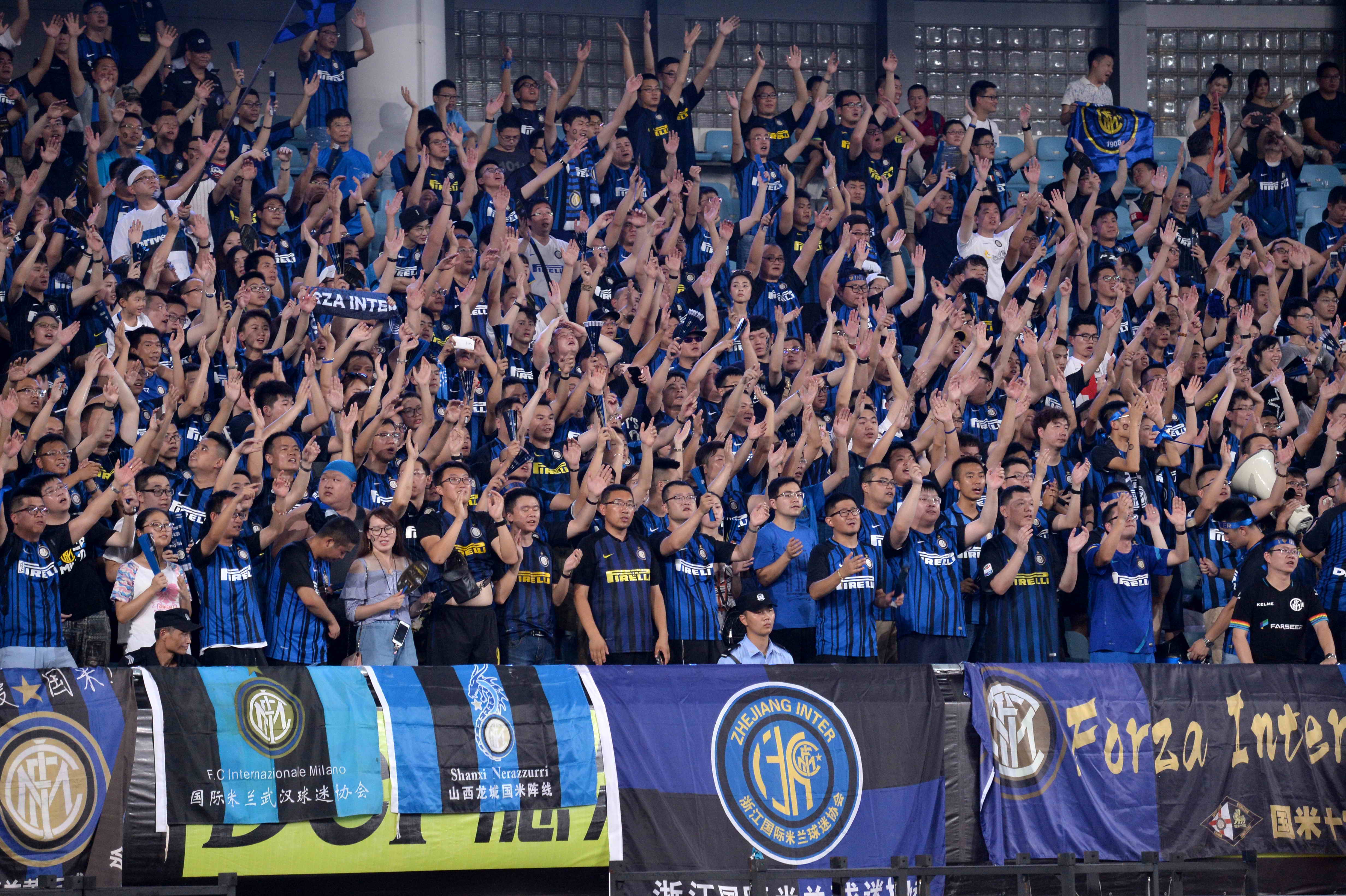 更得益于她 更得益于她